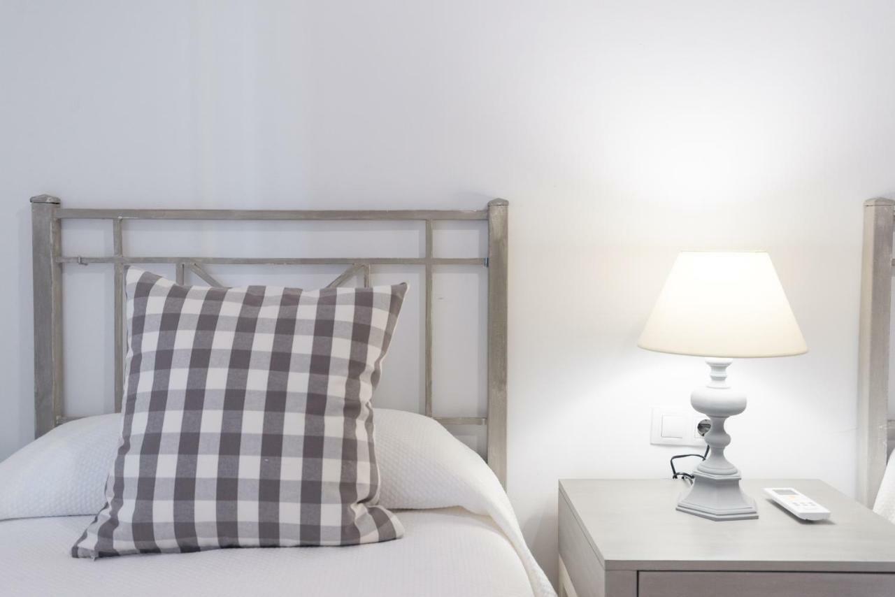 Apartamento Con Encanto En Primera Linea De Playa 말라가 외부 사진